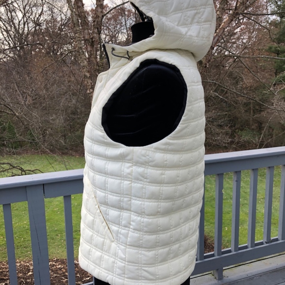 Ralph Lauren white hooded vest - Picture 2 of 4